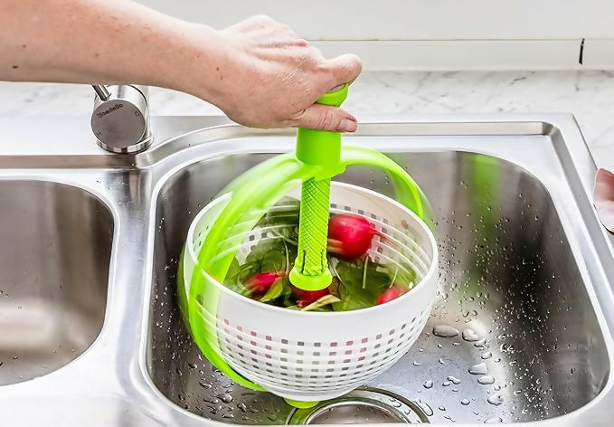 360° Rotating Salad Spinner with Handle | Multi-Function Vegetable Fruit Dryer Basket with Drain Holes | Manual Handheld Spin Dryer Bowl for Washing, Rinsing, Drying Lettuce, Herbs, Greens, and Fruits | BPA-Free Plastic Kitchen Colander